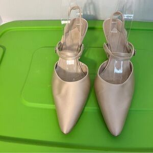 Talbots Vintage Women's Pointed-Toe Tan Satin Kitten Heels Strap Shoes Size 10B